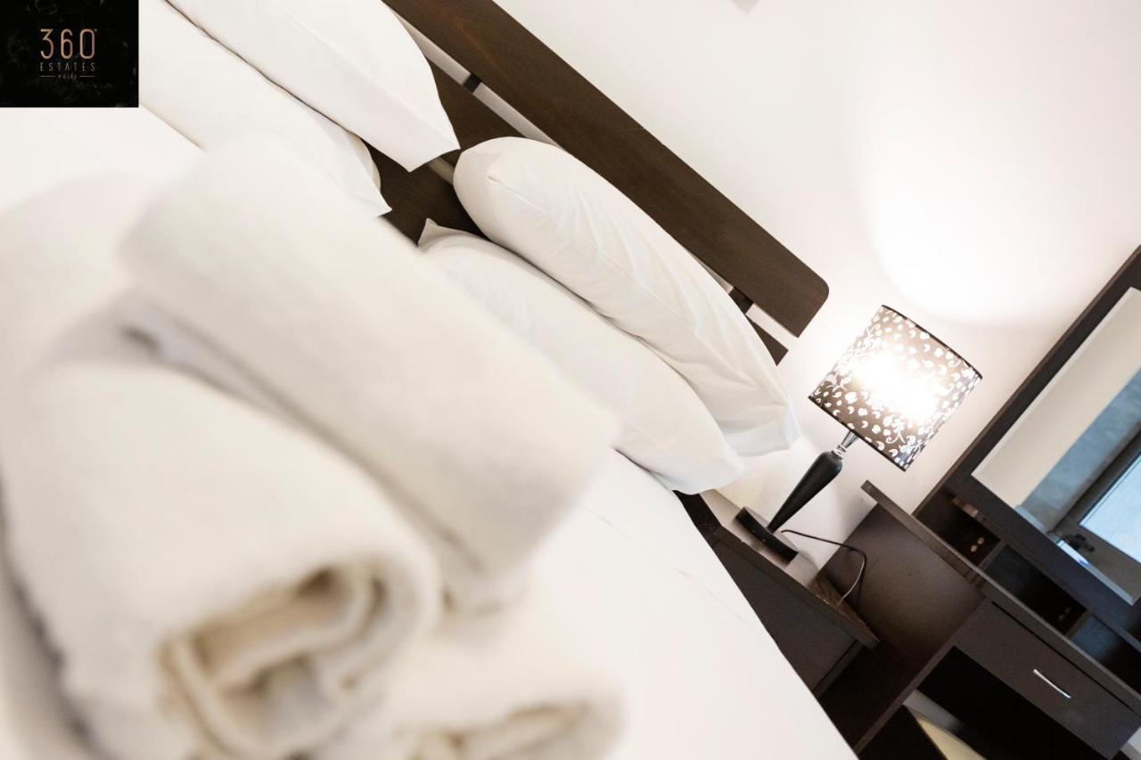 Centre Paceville Apt With Terrace, Bbq & Wifi By 360 Estates San Ġiljan Kültér fotó